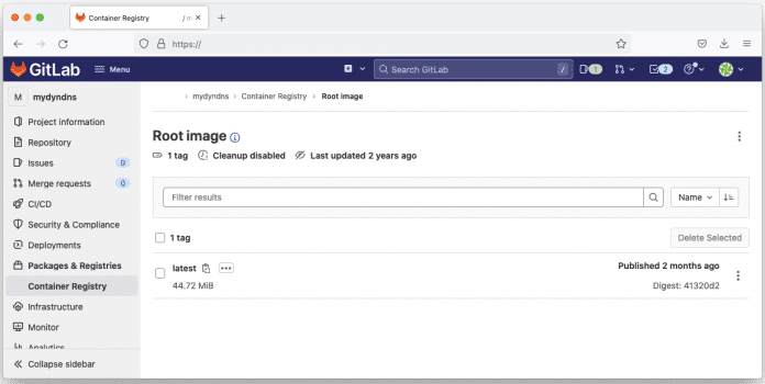 Auch in GitLab finden Images in einer eigenen Registry ein Zuhause. Das funktioniert auch in der selbstgehosteten Open-Source-Version., 