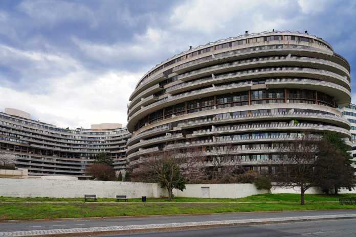 Washington,,Dc,-25,Mar,2022-,View,Of,The,Watergate,Building