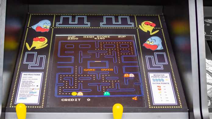 Terrassa,,Spain-march,19,,2019:,Screen,And,Controls,Of,Pac-man,Arcade/coin-op