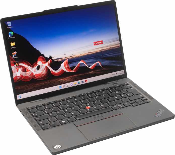 Bald Linux auf Lenovos ARM-Laptop ThinkPad X13s? Für den dort eingebauten Snapdragon 8cx Gen 3 gibt es jetzt Treiber im Kernel., 