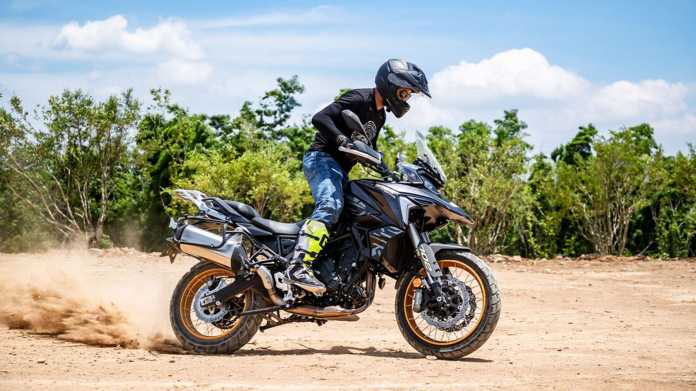 Benelli TRK 702 X