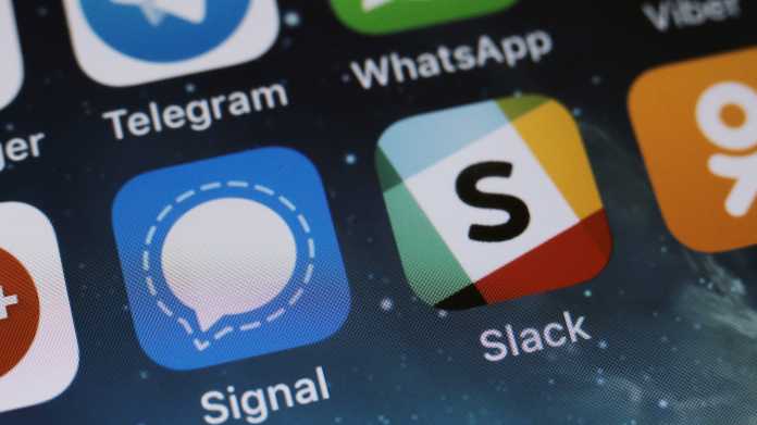 Icons für die Apps von Signal und Slack auf einem Bildschirm