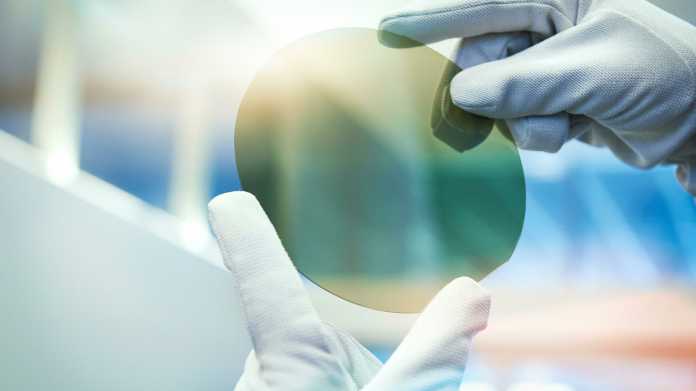 Siliziumkarbid-Wafer bei der Herstellung., Infineon Technologies AG
