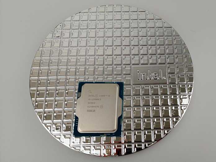 Intels 6-Gigahertz-Prozessor wird in einer Plastikdose ausgeliefert