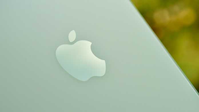 Apple-Logo vor grünem Hintergrund