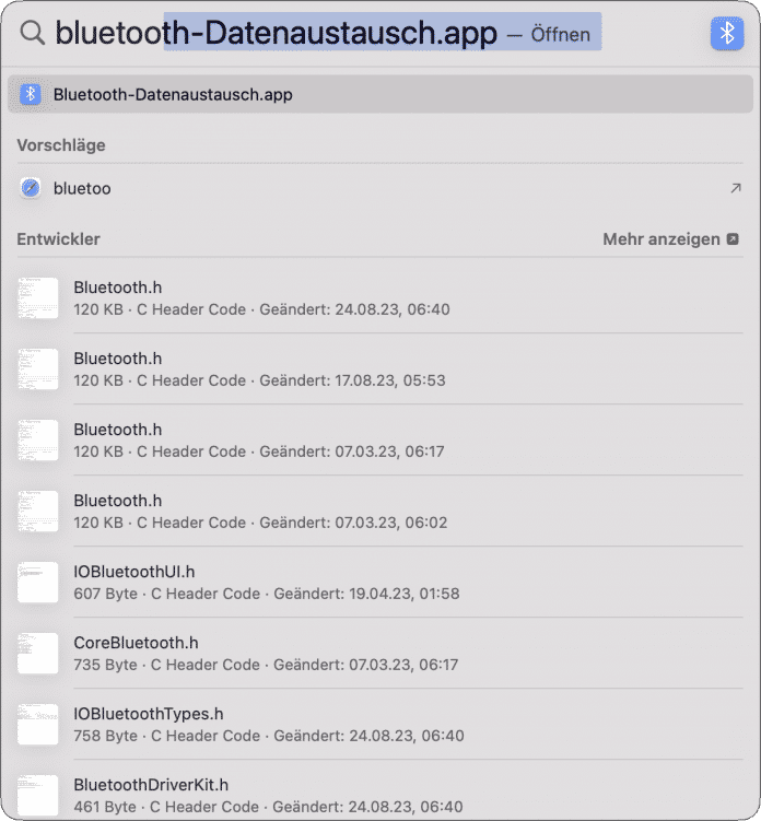  Eine Textdatei, die sich als Xcode.app ausgibt, macht die fehlende Entwickler-Option in den Spotlight-Einstellungen sichtbar.