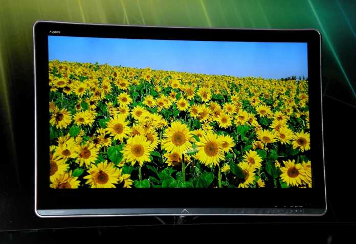 Von den zusätzlichen gelben Subpixeln in jedem Bildpunkt der Aquos-TVs sollen vor allem Gelb- und Goldtöne profitieren.  