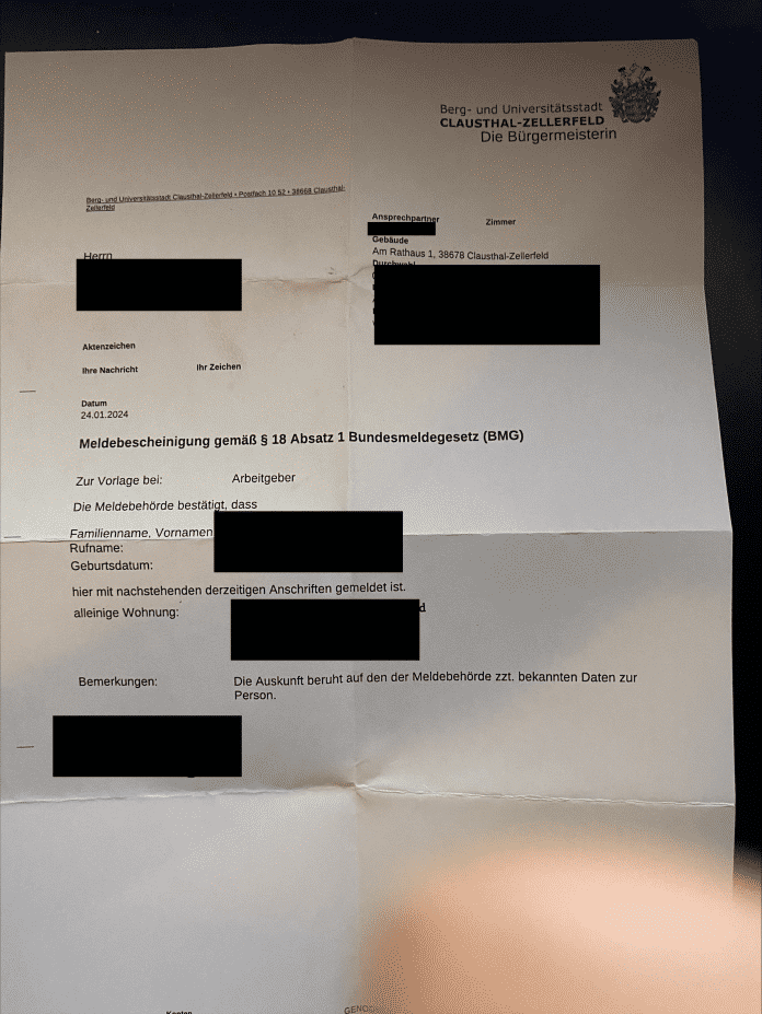 Geschwärzte Meldebestätigung aus dem offen im Netz stehenden Bucket