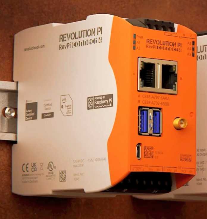 Revolution Pi RevPi Connect 4 control cabinet module