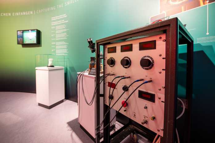 Versuchsaufbau zur Ionenfallentechnik