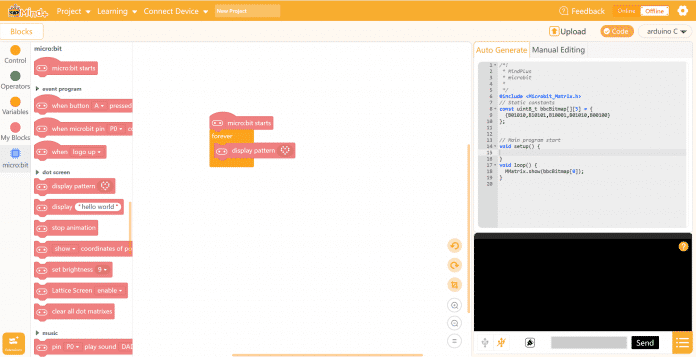 Ein Browserfenster zeigt eine blockbasierte IDE.