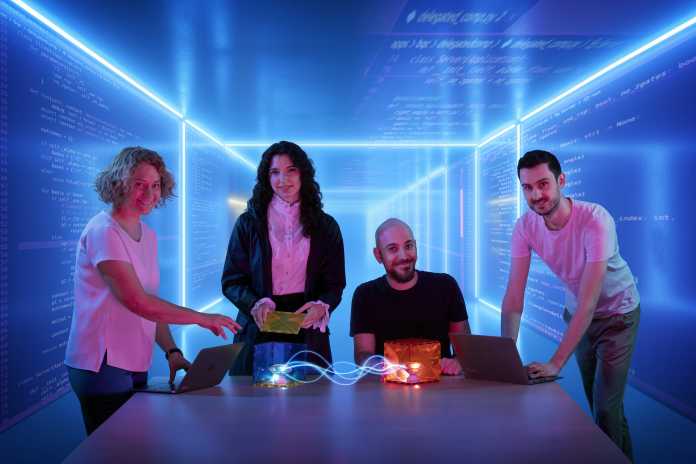 Team behind QNodedOS