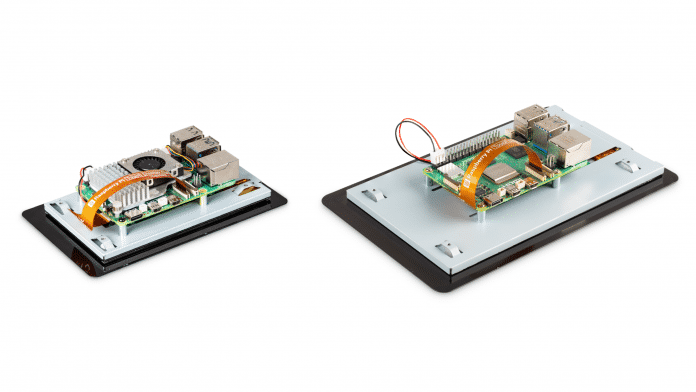 Zwei Raspi-Displays nebeneinander