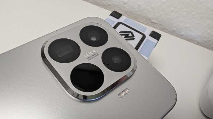 Xiaomi 15T Pro – Close-up of the camera