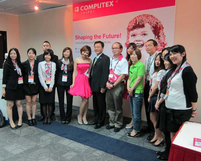 Computex 2011 - Team