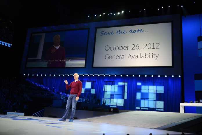 Steven Sinofsky, Chef der Windows-Sparte, verkündet den Release-Termin von Windows 8