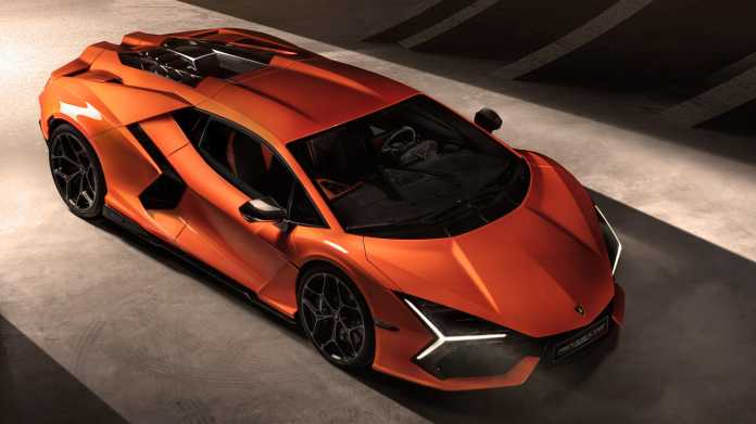 Presentación del Lamborghini Revolto: híbrido con motor V12