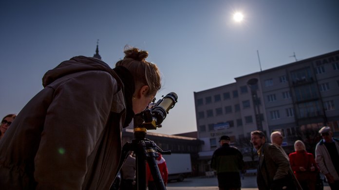 Stromnetz übersteht Sonnenfinsternis gut