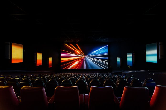 Philips testet Kino-Ambilight in Deutschland