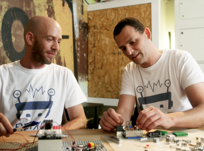 Brixo: Stromkreise für Lego-Welten