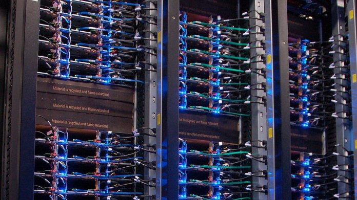 Open Compute Project: OCP-Server bei Facebook in Lulea