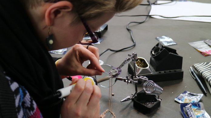 Feinstaubsensoren und Biohacking – Tag 2 auf der #rp17