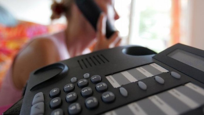 Telefon