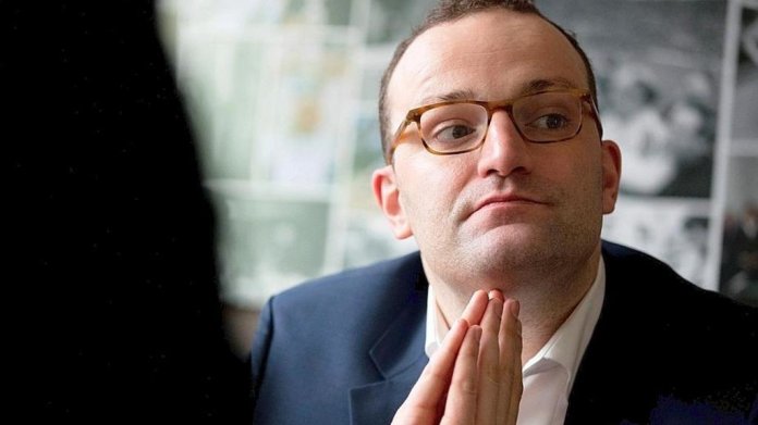Gesundheitsminister will Patientenakte auf Handys zugänglich machen