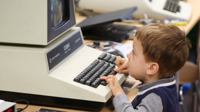 Vintage Computing Festival Berlin im Zeichen historischer Benutzeroberflächen