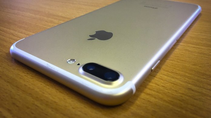 iPhone 7