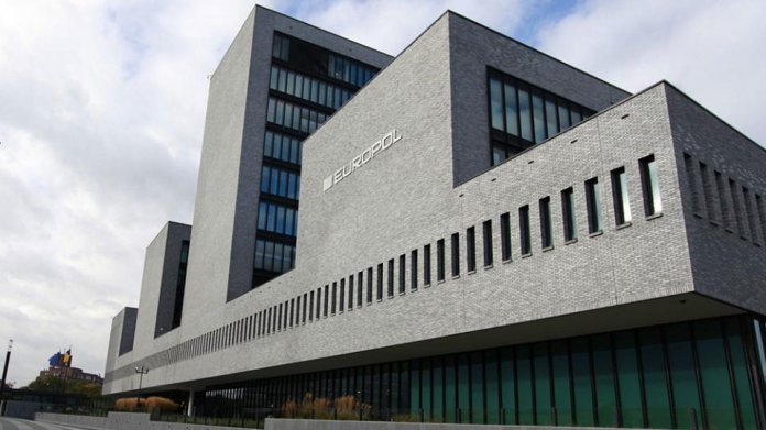 Crypto Wars: Europol sucht den EU-Trojaner