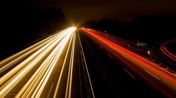 BDI: Elektroautos und CO2-neutrale Verbrenner gegen den Klimawandel