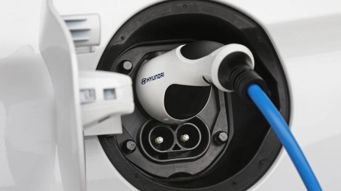 Stromanschluss E-Auto