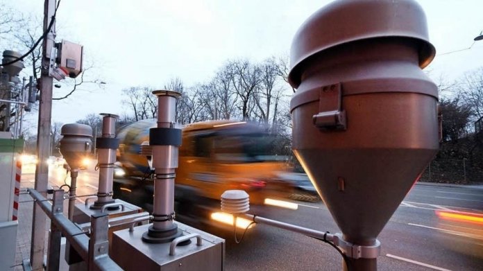 Umweltministerin lässt Abgas-Messstationen prüfen
