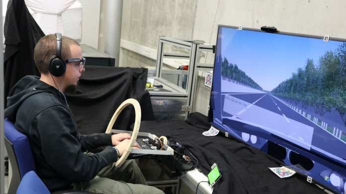 Intelligent Vehicles: Fahre automatisch, aber vorsichtig