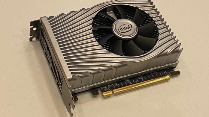 Intel zeigt Xe-Grafikkarte DG1