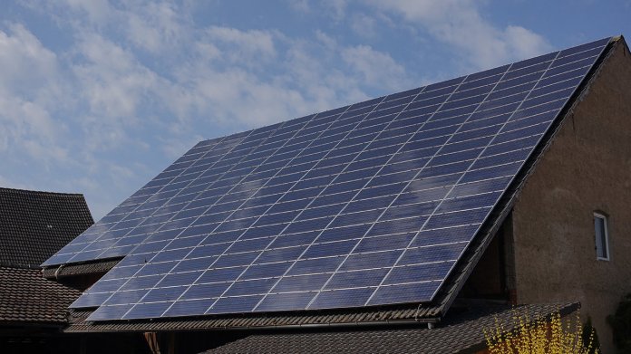 Erneuerbare Energien Teil 2: Die Photovoltaik, das Universum und der ganze Rest