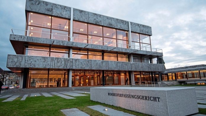 BND-Urteil: Bundesverfassungsgericht stärkt das Fernmeldegeheimnis international