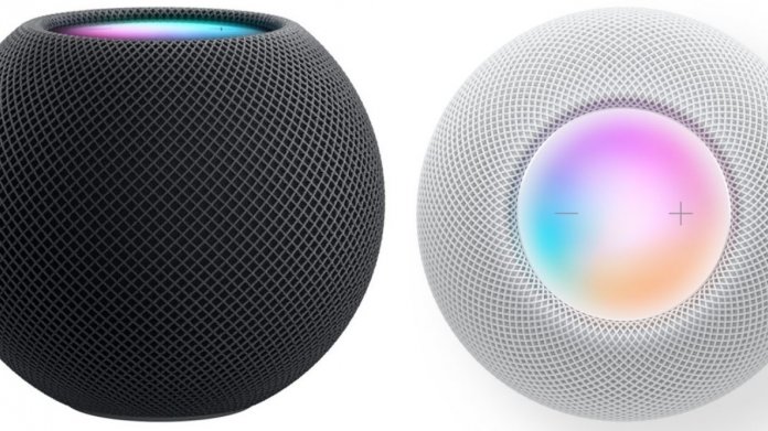 HomePod mini in Spacegrau und Weiß.