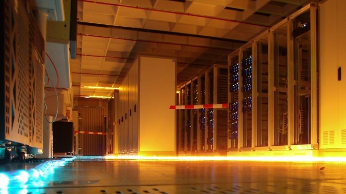 Server, Rechenzentrum, Vorratsdatenspeicherung