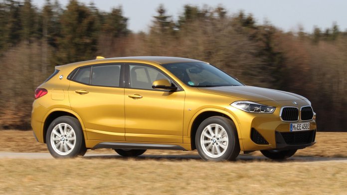 BMW X2 25e