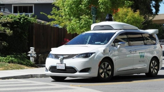 Selbstfahrendes Auto von Waymo