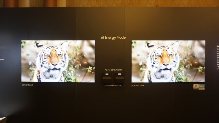 2 Farbfernseher zeigen den gleichen Tiger