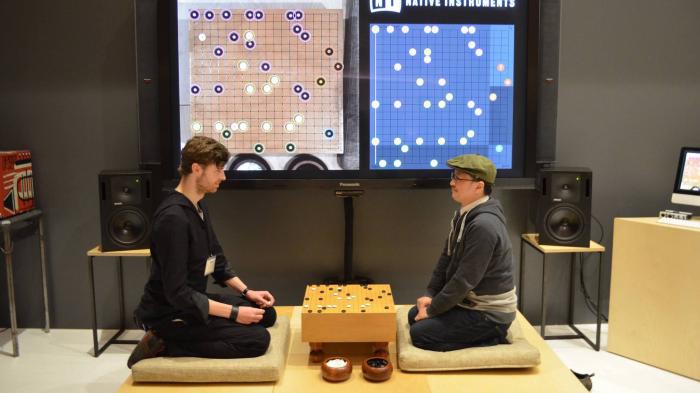 Japanisches Go-Brett als Musikinstrument