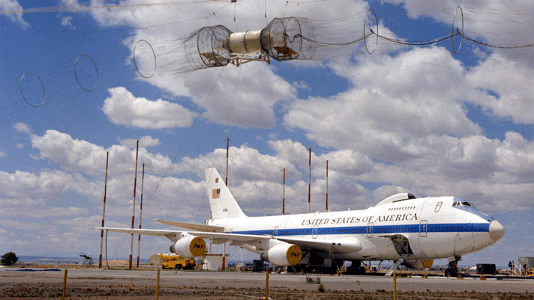 Electromagnetic-Pulse-Simulator der amerikanischen Luftwaffe
