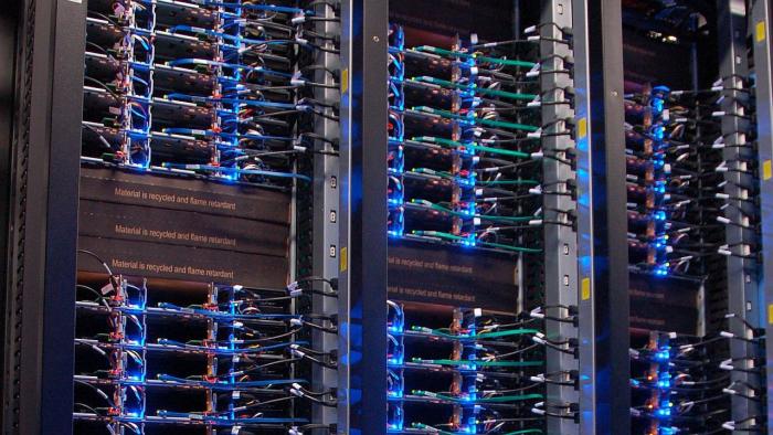 Open Compute Project: OCP-Server bei Facebook in Lulea