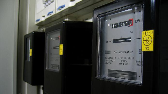 Haushaltsgeräte brauchen oft mehr Strom als angegeben