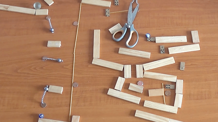 Magnete, Murmeln und etwas Physik: Vier faszinierende Video-Minuten