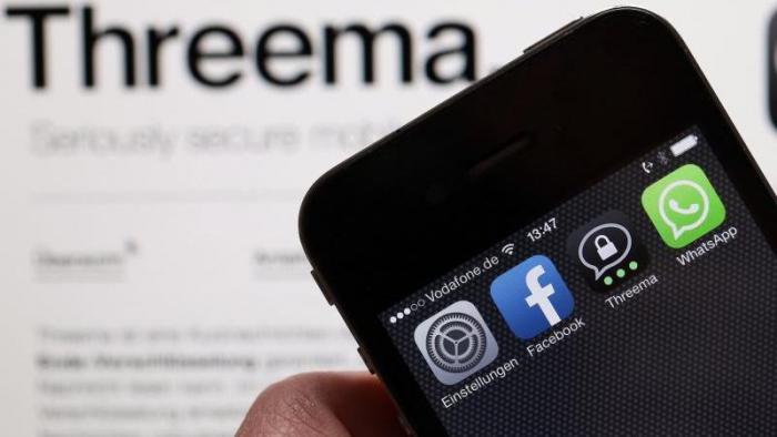 Facebook, WhatsApp, Threema
