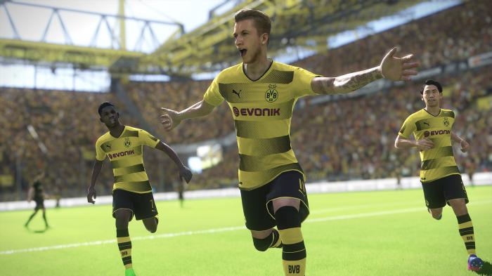 PES 2018: FIFA-Gegner erstraht in neuer Pracht